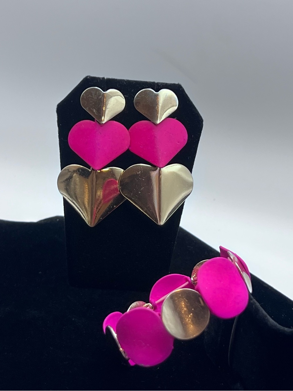 Gold and Hot Pink Heart Drop Earrings and Bracelet Set